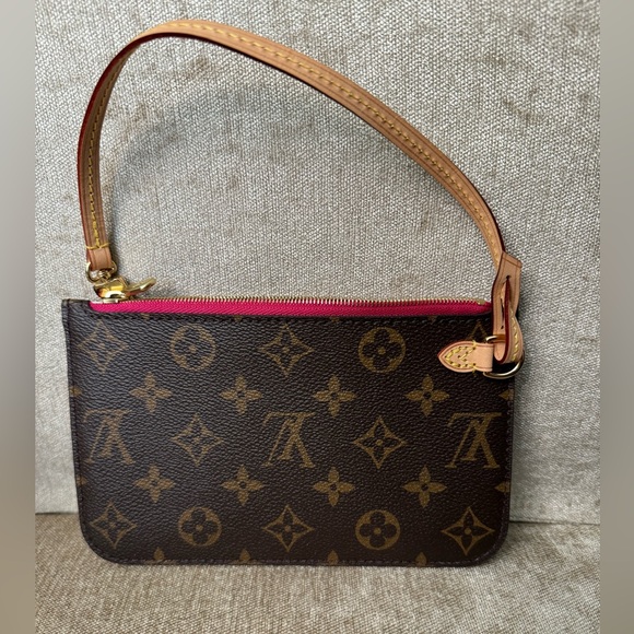 LOUIS VUITTON - NEW Neverfull Pink Pivone Pochette Monogram - for PM or MM - Picture 1 of 10